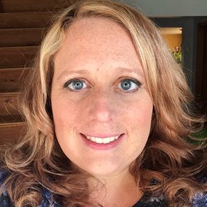 Meet your Posher, Leigh